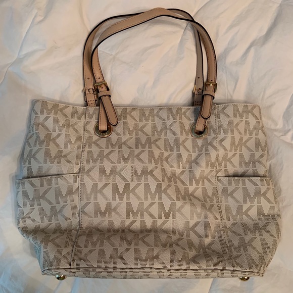 Michael Kors Purse - Picture 2 of 5